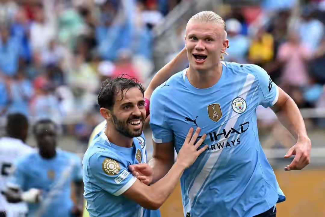 塞内加尔横扫曼城，卡塞米罗统治全场